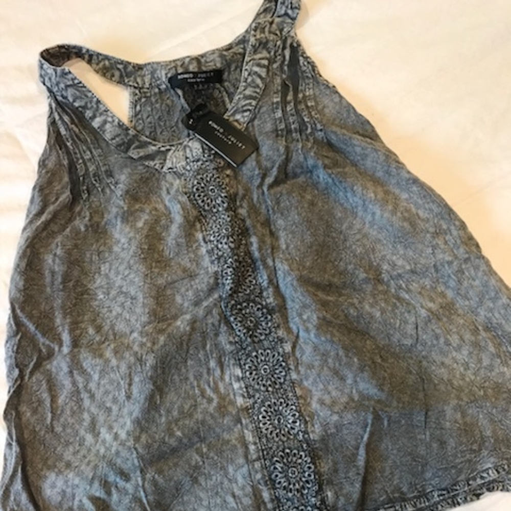 ROMEO & JULIET COUTURE TANK BLOUSE